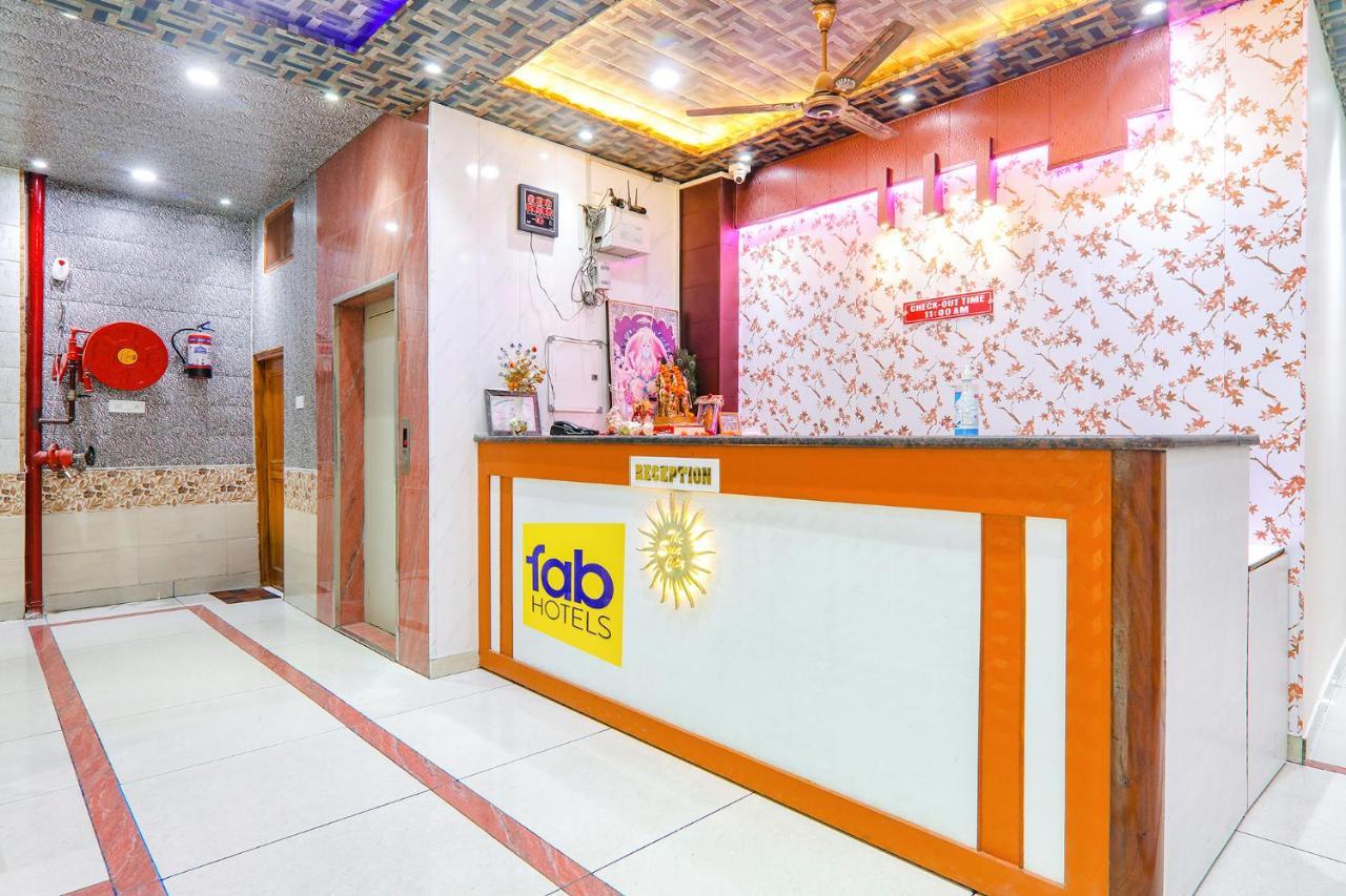 Capital O 64299 Hotel Suncity Juhi Bari Exterior foto